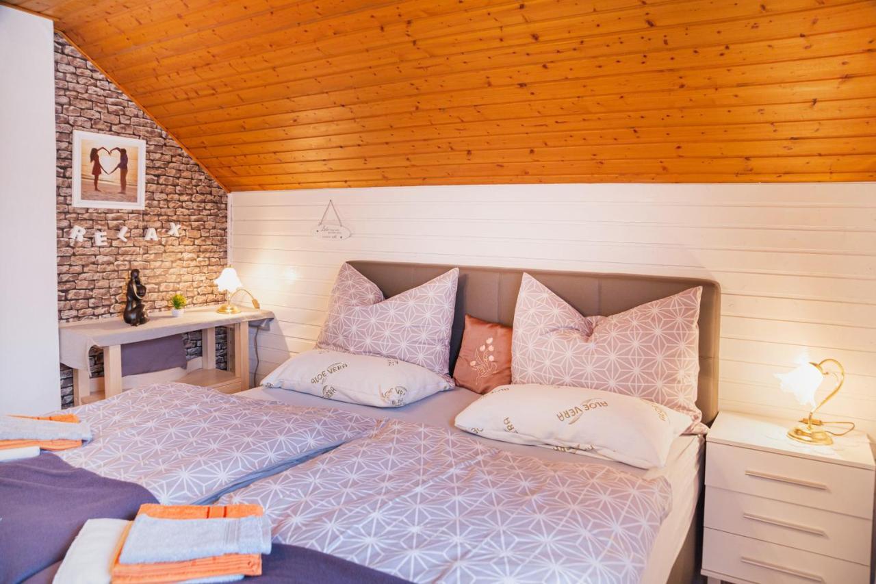 Haus Christina Apartment Seeboden Bagian luar foto