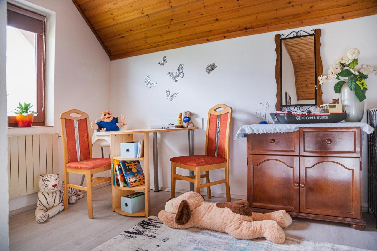 Haus Christina Apartment Seeboden Bagian luar foto