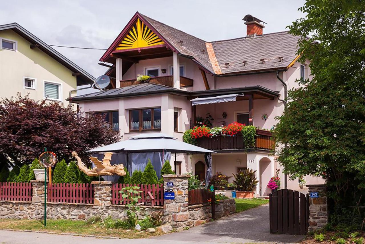Haus Christina Apartment Seeboden Bagian luar foto